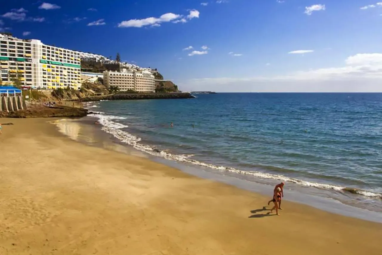 Donana Apartamento Sunset First Line To The Beach Patalavaca Apartment